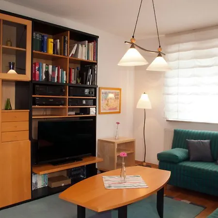 Ferienwohnung-henninger شقة دريسدن